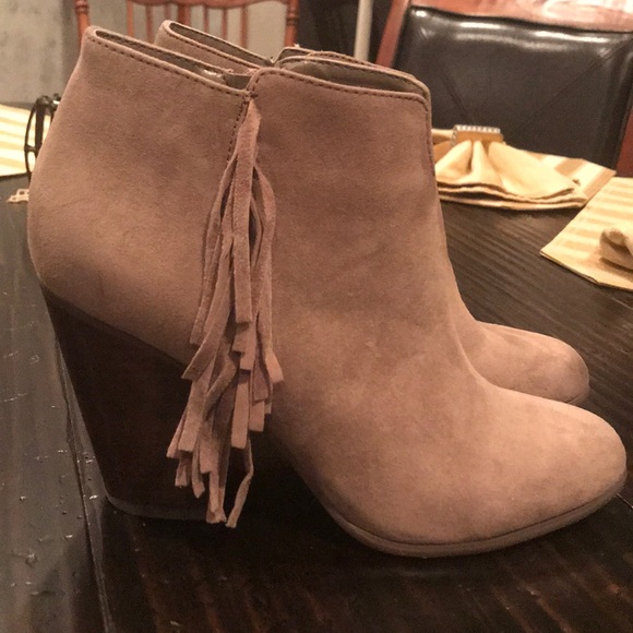 Carlos Santana Shoes - CARLOS SANTANA Tan Ankle Boots. Size 6 1/2.